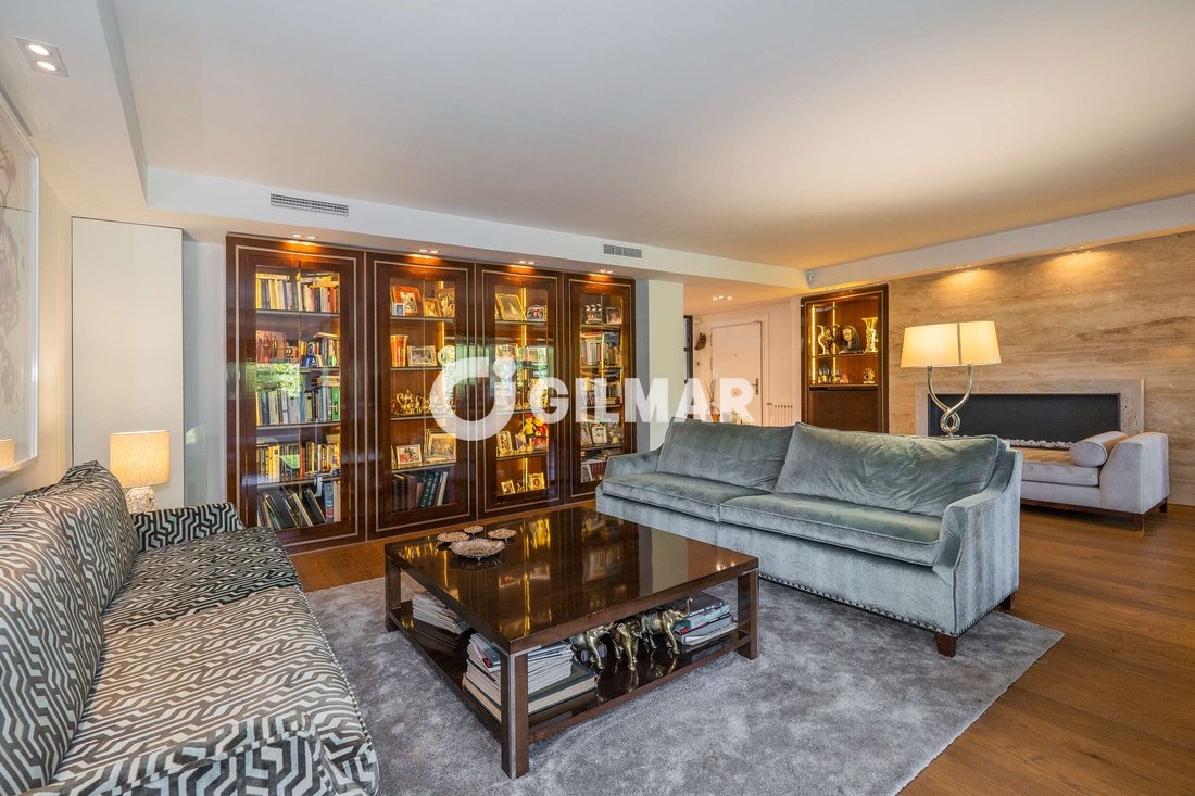 Apartment in La Moraleja, Alcobendas, Comunidad de Madrid 4 - 18992941