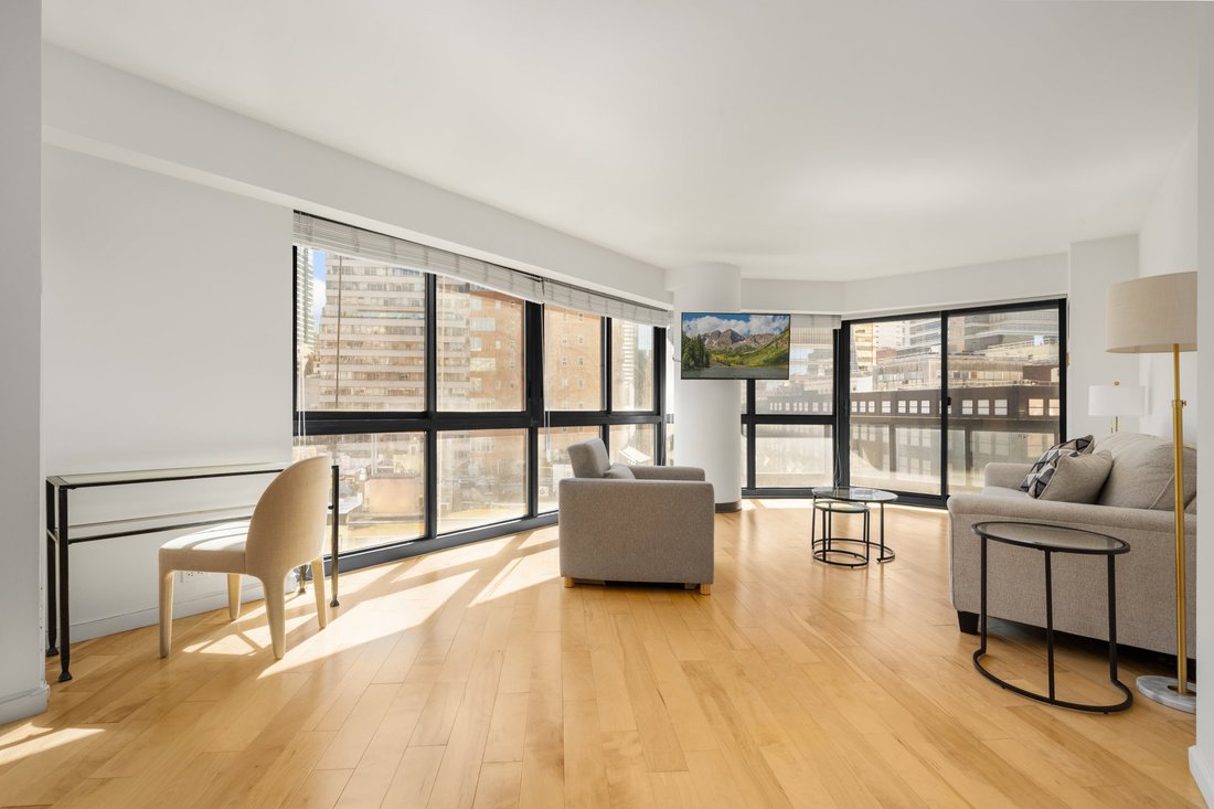 Condo in New York, New York, United States 3 - 18996331