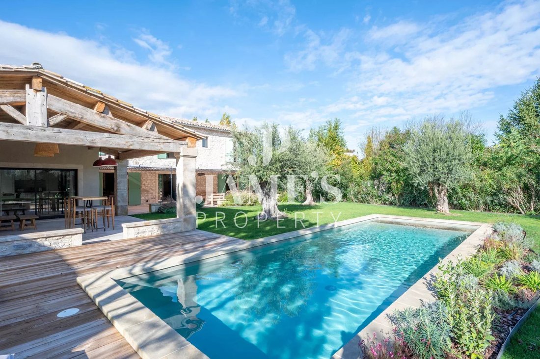 House in Saint-Rémy-de-Provence, Provence-Alpes-Côte d'Azur, France 2 - 18406854