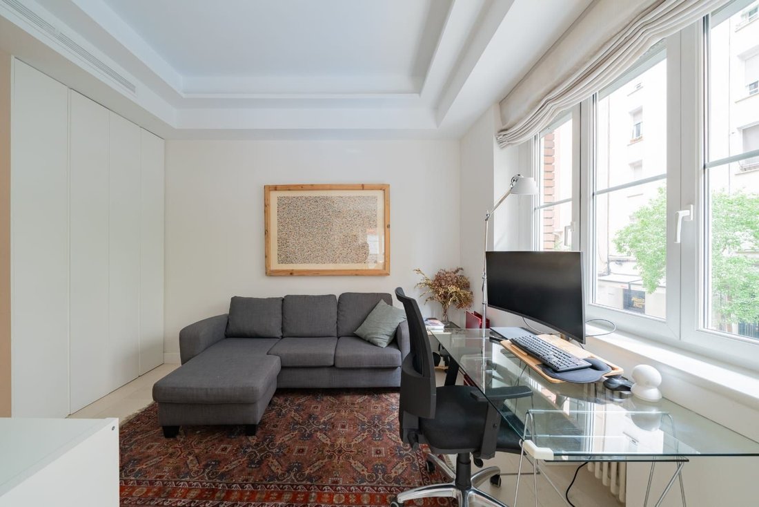 Apartment in Chamberi, Madrid, Spain 5 - 18994997