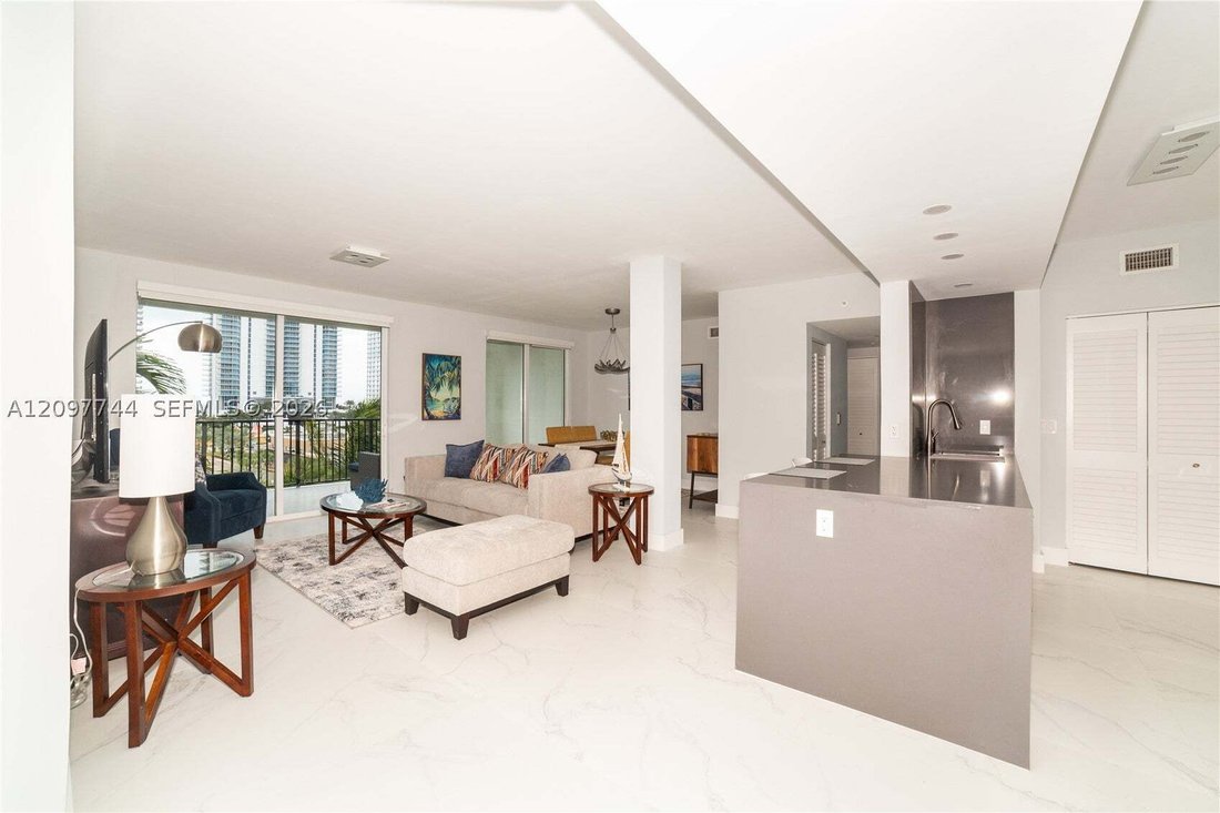 Condo in Golden Beach, Florida, United States 1 - 18995672