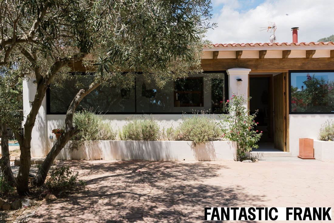 Villa in Es Cubells, Sant Josep de sa Talaia, Balearic Islands 1 - 18996900