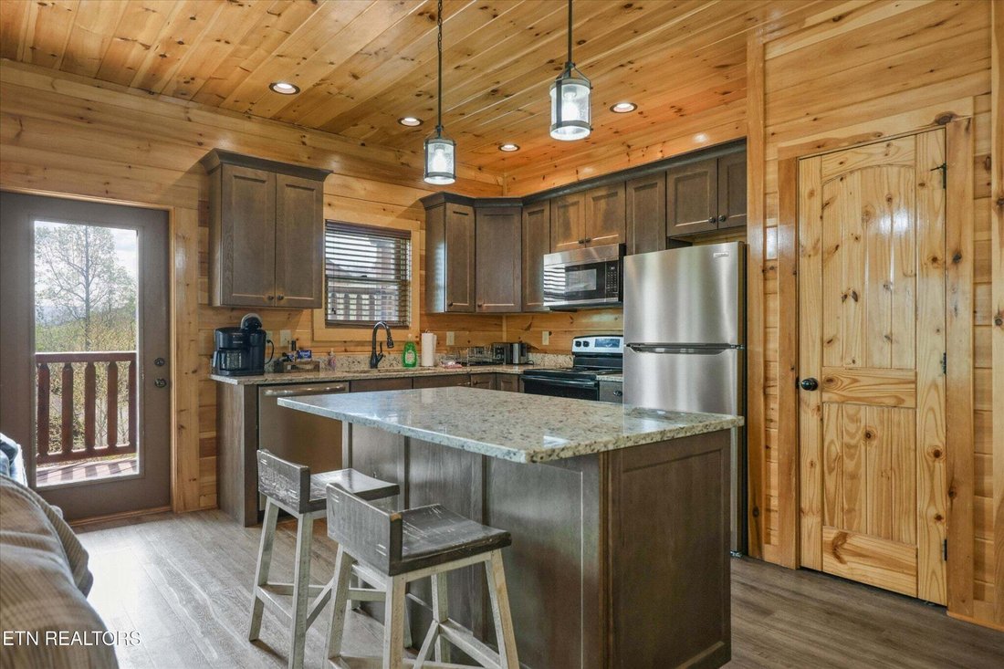 House in Gatlinburg, Tennessee, United States 4 - 18992995
