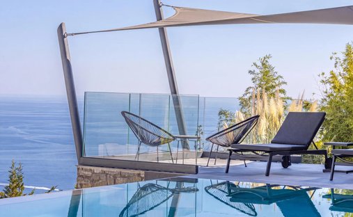 Villa in Èze, Provence-Alpes-Côte d'Azur, France 1