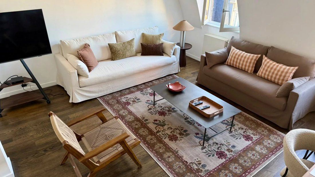Apartment in La Plaine des Sablons, Neuilly-sur-Seine, France 2 - 18993848