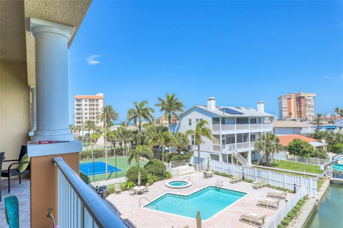Condo in Madeira Beach, Florida, United States 1 - 18995552