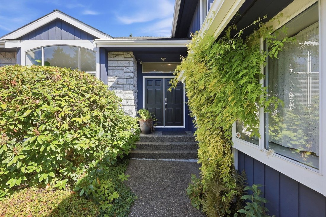 House in Surrey, British Columbia, Canada 4 - 18997880