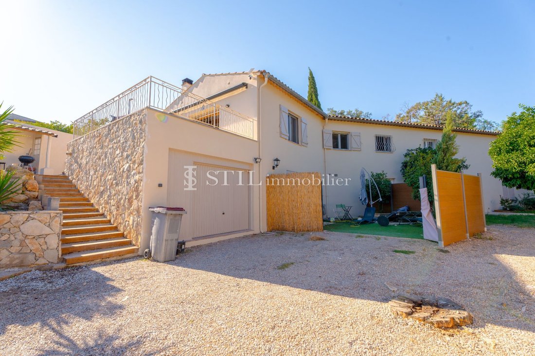Villa in Ville-Les Saquedes-Le Bouillonnet, Sainte-Maxime, France 3 - 18993783