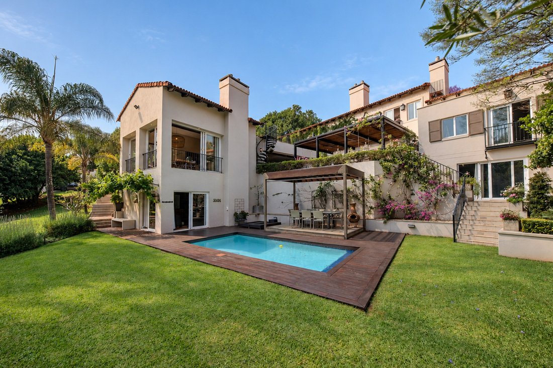House in Monument Park, Gauteng, South Africa 1 - 18996791
