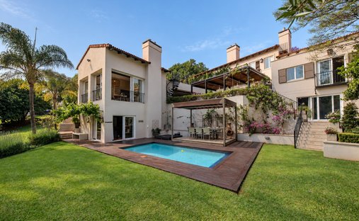 House in Monument Park, Gauteng, South Africa 1