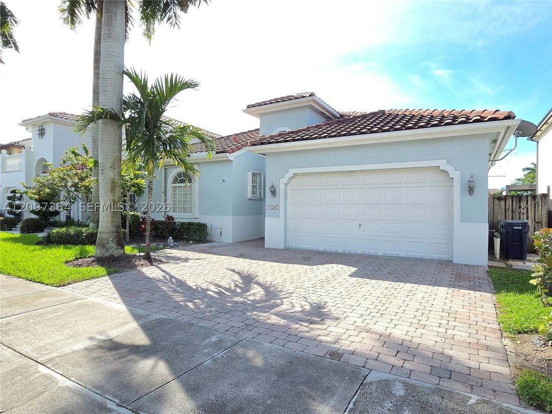 House in Miami, Florida, United States 3 - 18993081