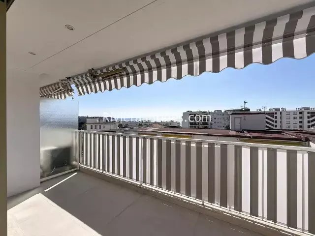 Apartment in Fontmerle, Antibes, France 1 - 17090577