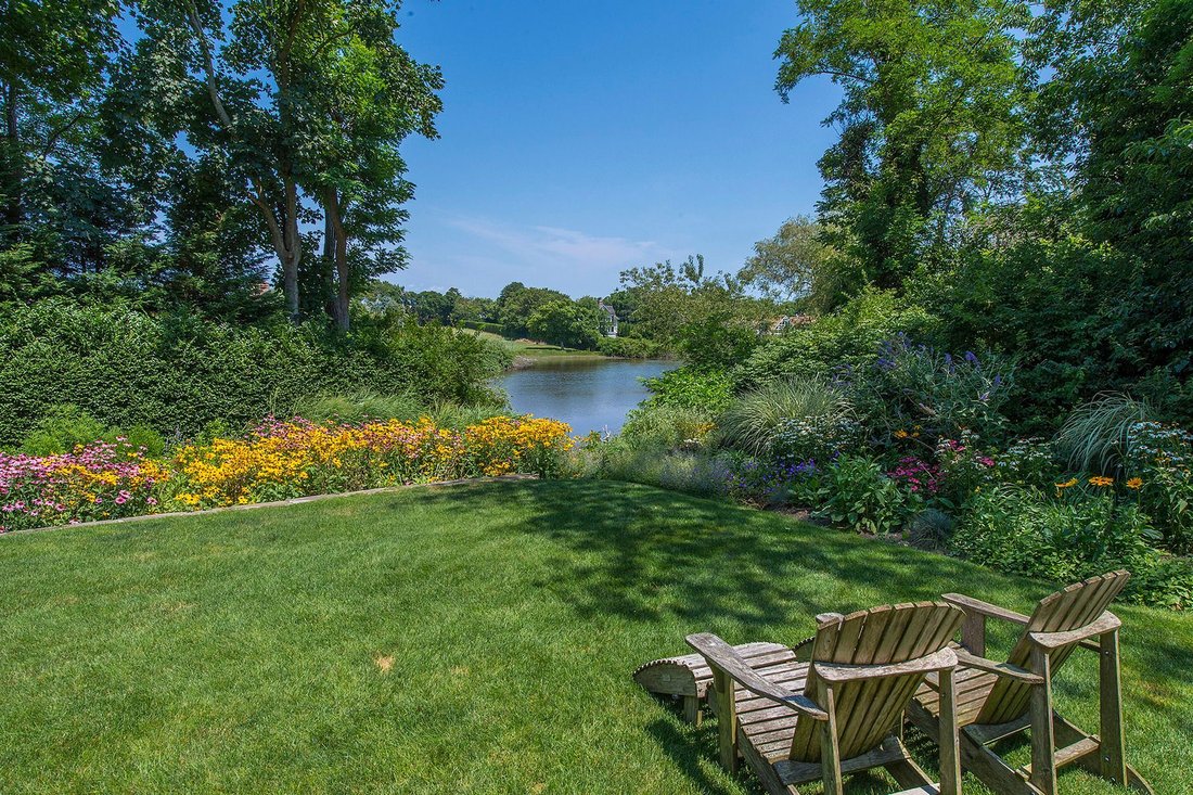 Water Mill, New York, United States 3 - 18996405