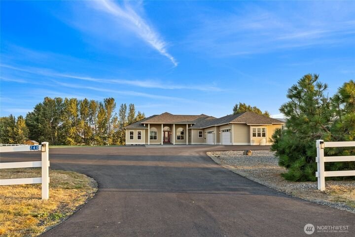 House in Ellensburg, Washington, United States 1 - 18998053
