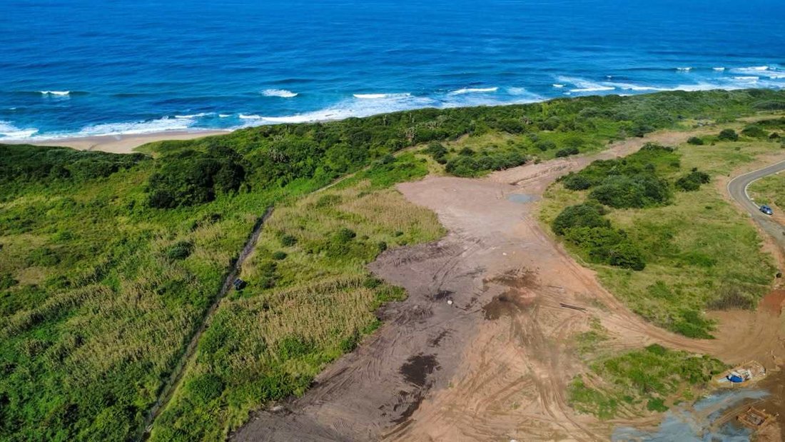 Land in Dolphin Coast, KwaZulu-Natal, South Africa 2 - 18996909