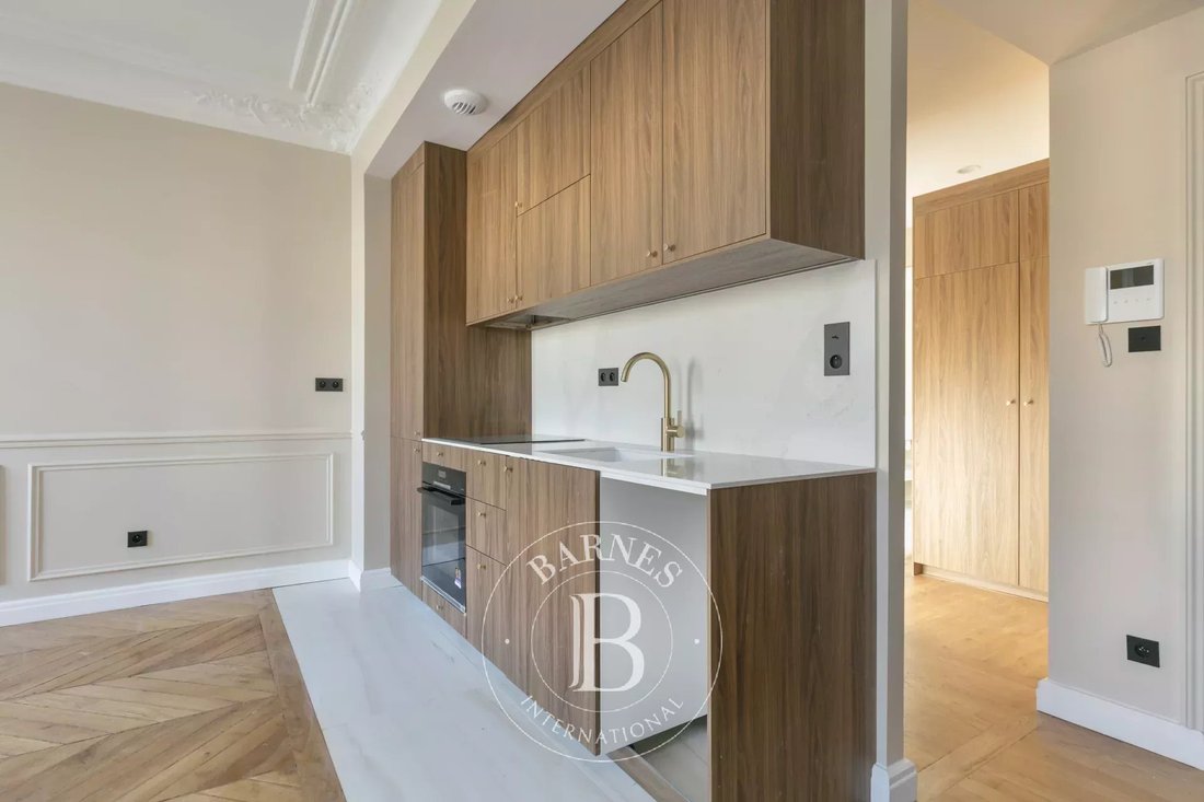 Appartement à Saint Philippe du Roule, Paris 8e Arrondissement, Paris 3 - 17381551