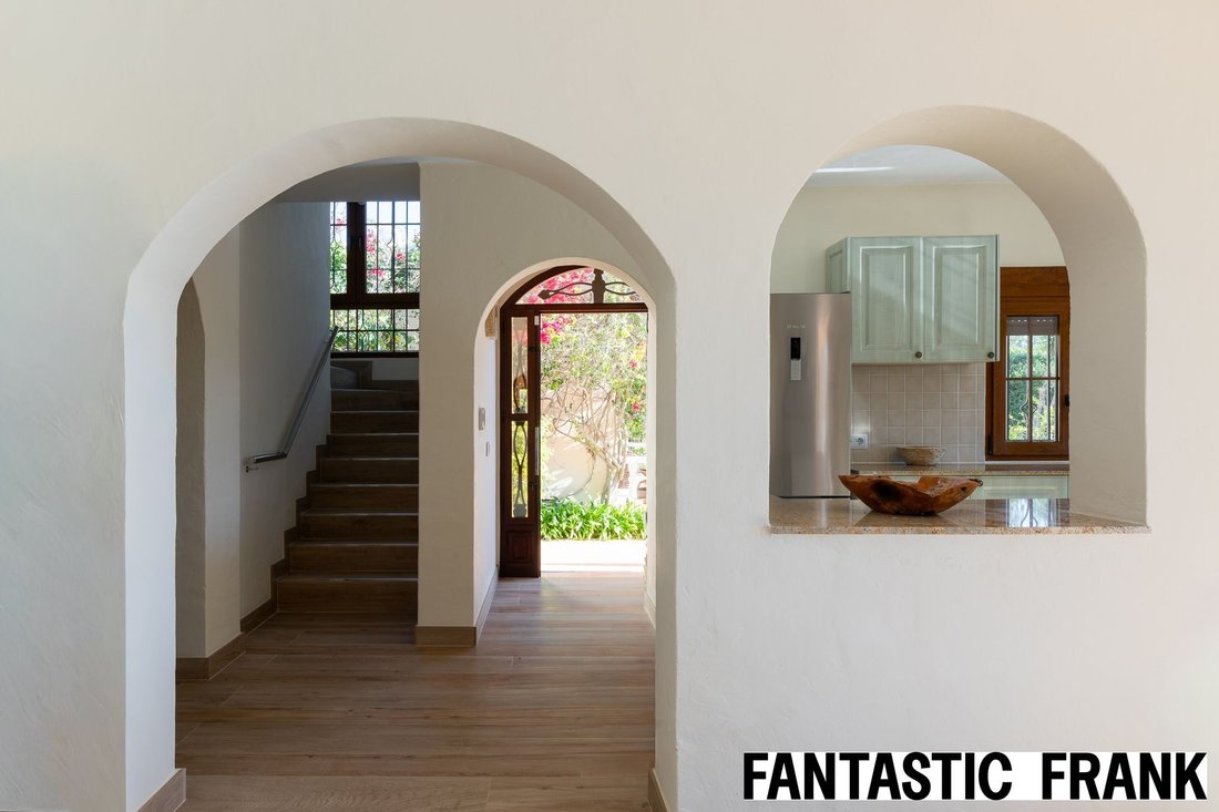 Villa in Sant Jordi de ses Salines, Sant Josep de sa Talaia, Balearic Islands 4 - 18996803