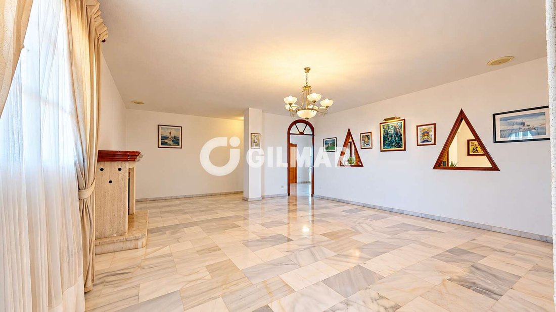 Villa in Arroyo de la Miel, Benalmadena, Andalusia 5 - 18994913