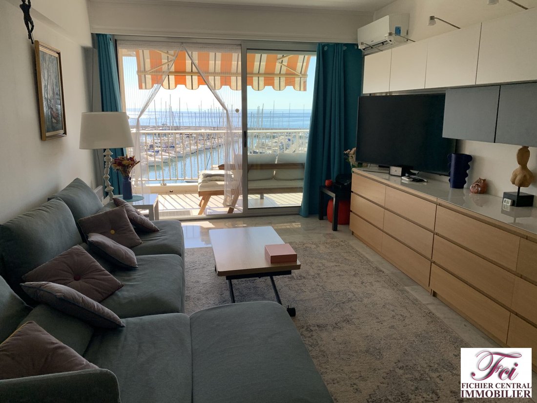 Apartment in Menton, Provence-Alpes-Côte d'Azur, France 3 - 18997938