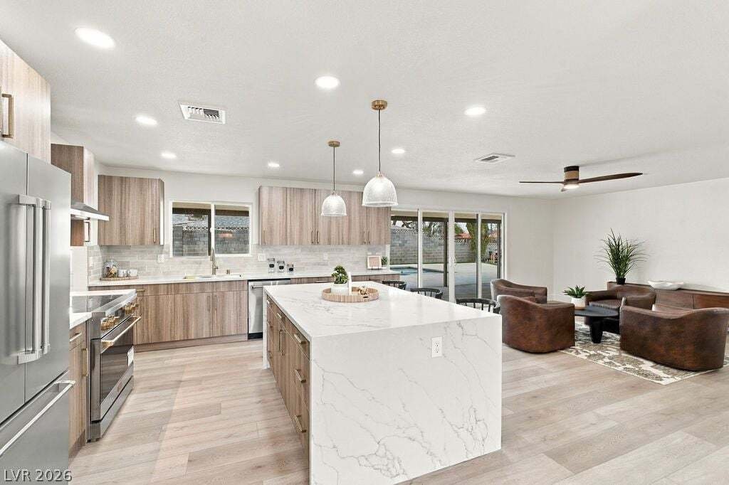 House in Las Vegas, Nevada, United States 3 - 18995031