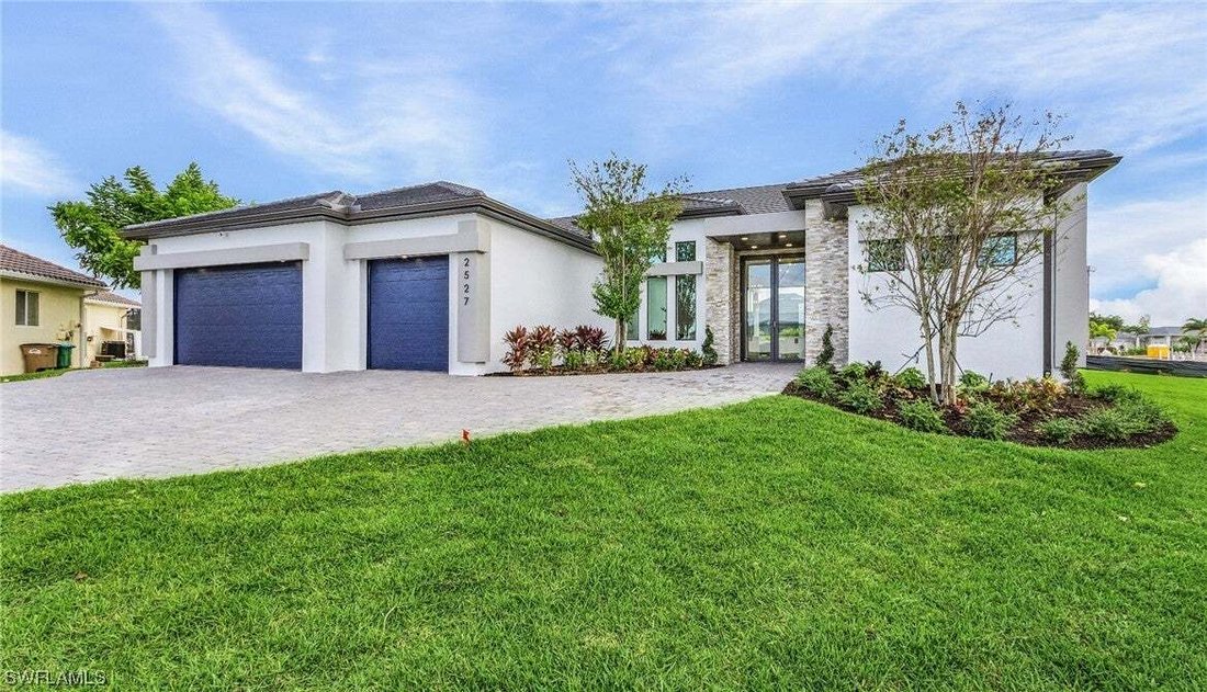 House in Cape Coral, Florida, United States 3 - 18992802