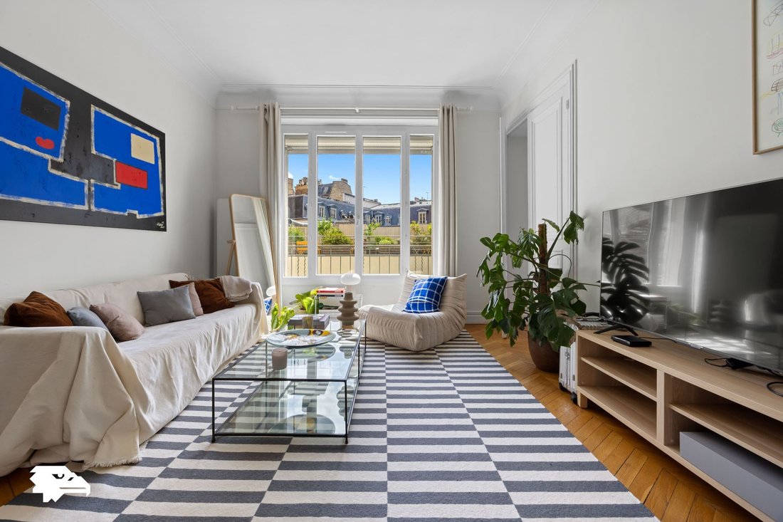Apartment in Palais Royal, Paris 1er Arrondissement, Paris 5 - 18993975