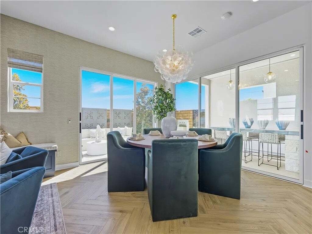 Condo in Montebello, California, United States 3 - 18995811