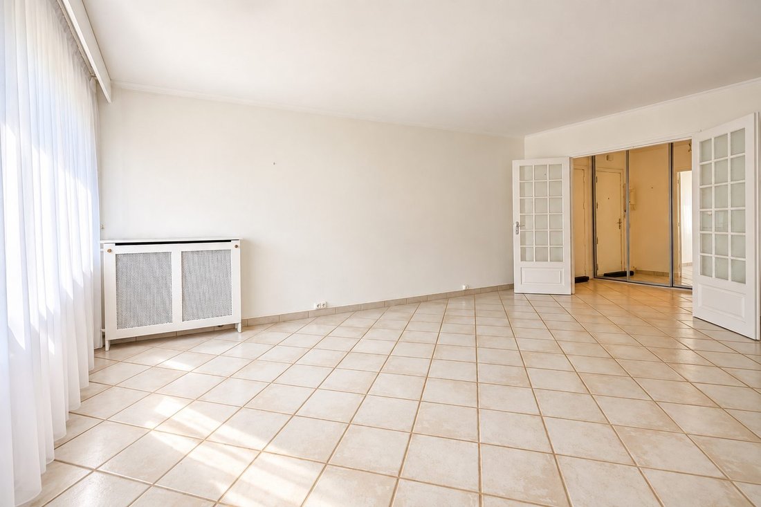 Apartment in Arrondissement of Bobigny, Ile-de-France, France 1 - 18997988