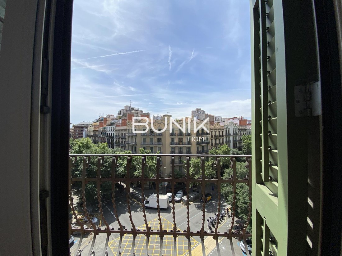 Apartment in Eixample, Barcelona, Spain 5 - 18993019