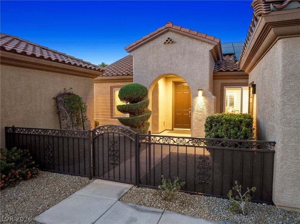 House in Henderson, Nevada, United States 4 - 18995043