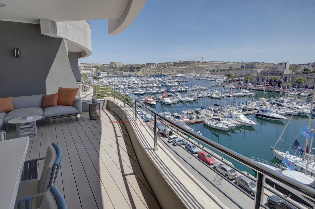 Apartment in Ta' Xbiex, Malta 1 - 18992754