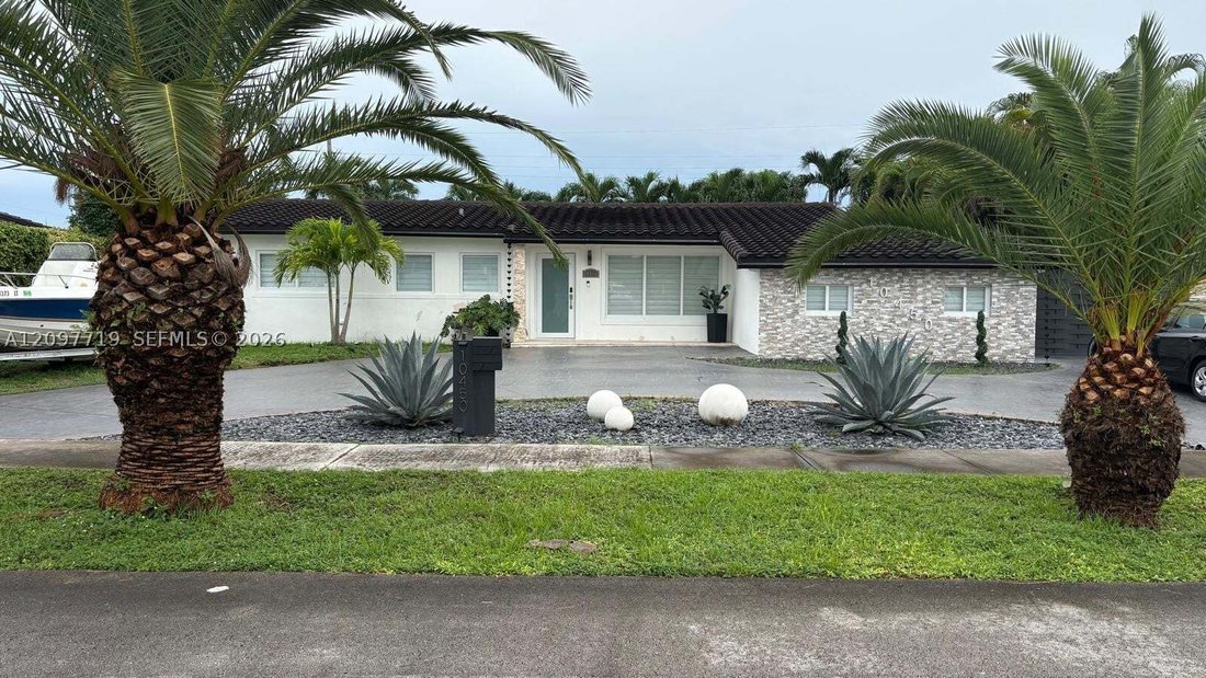 House in Miami, Florida, United States 1 - 18995693