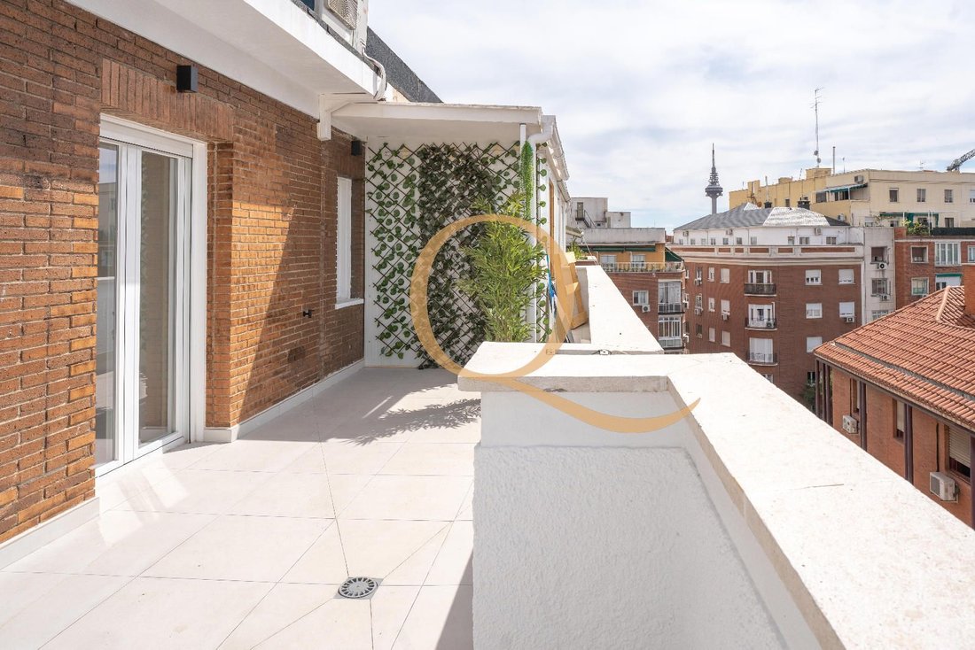 Penthouse in Centro, Madrid, Spain 5 - 18993298