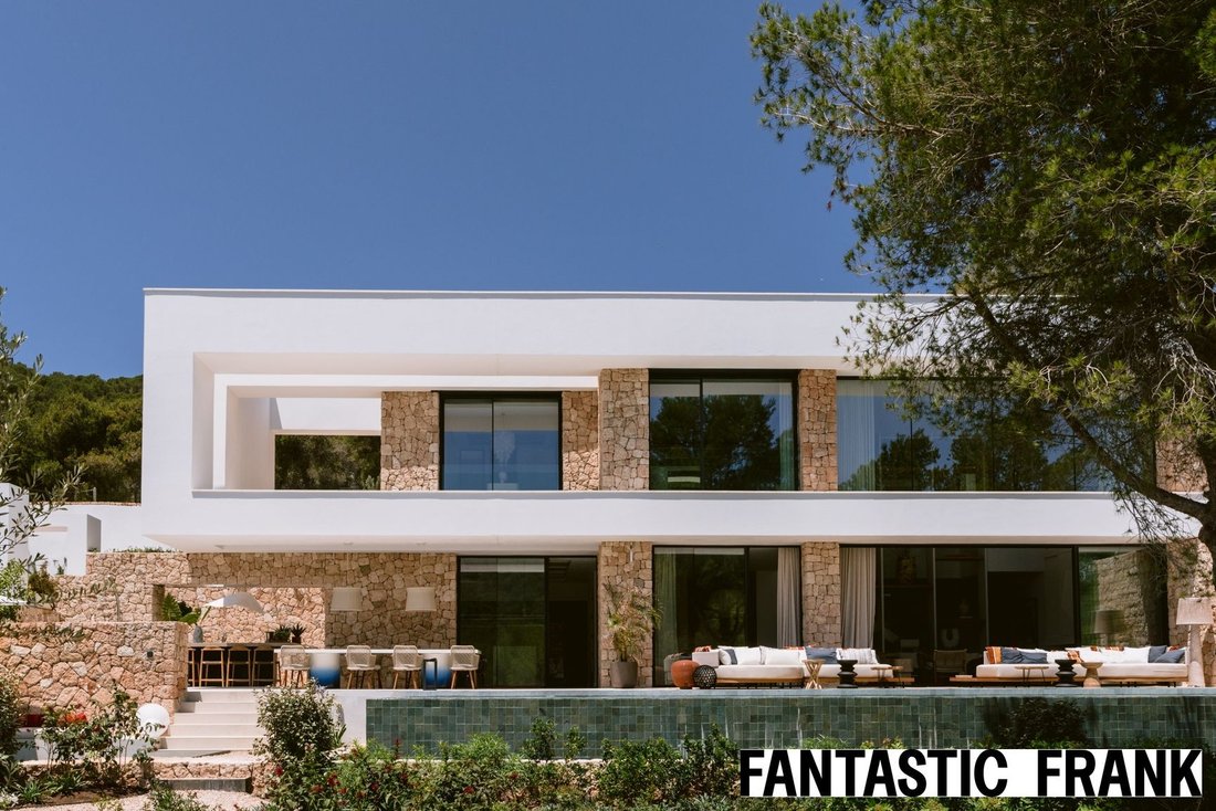 Villa in Roca Llisa, Santa Eularia des Riu, Balearic Islands 3 - 18996728