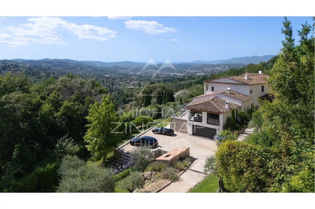 House in Grasse, Provence-Alpes-Côte d'Azur, France 1 - 16013803