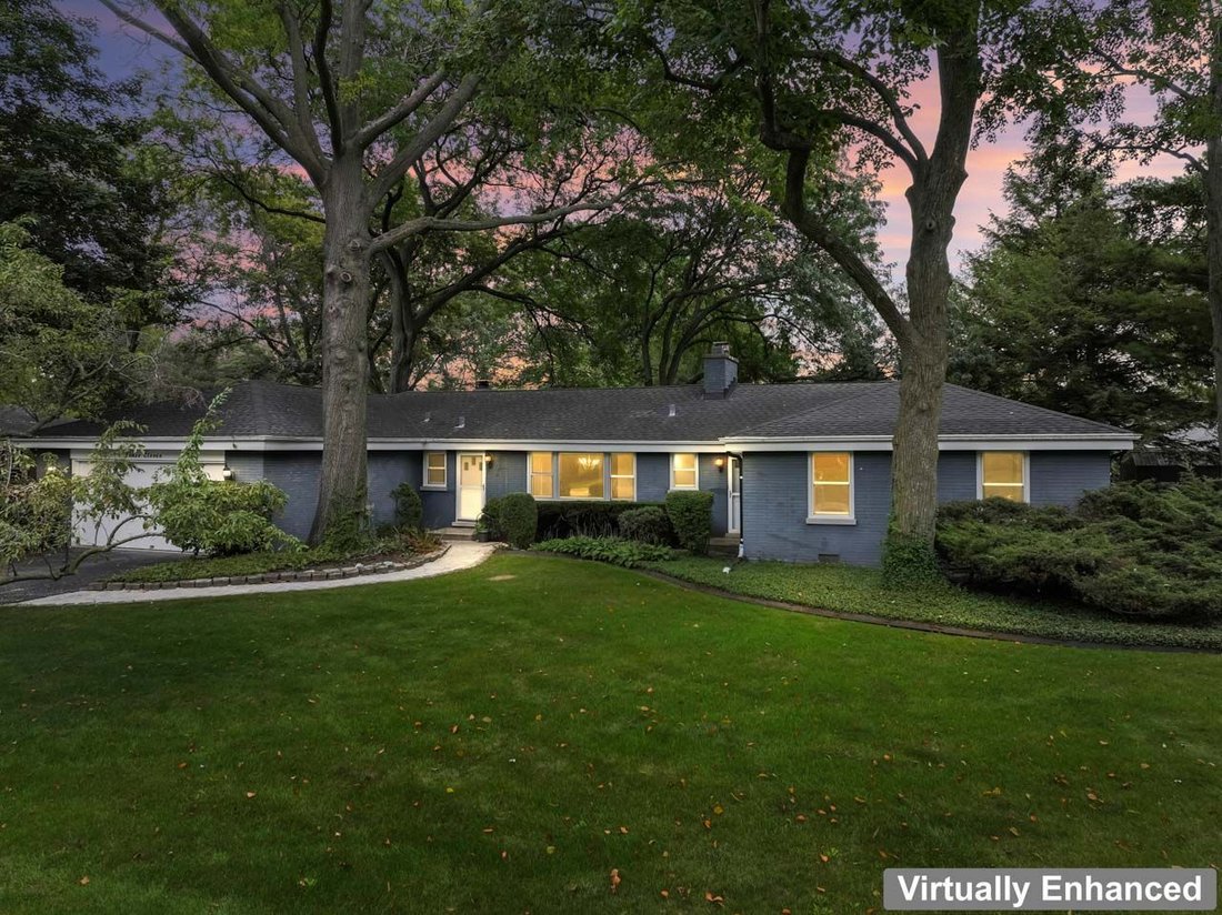 House in Mount Prospect, Illinois, United States 3 - 18995993