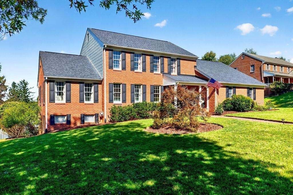 House in Fishersville, Virginia, United States 5 - 18990774