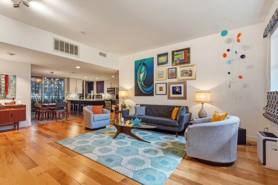 Condo in Los Angeles, California, United States 3 - 18998118