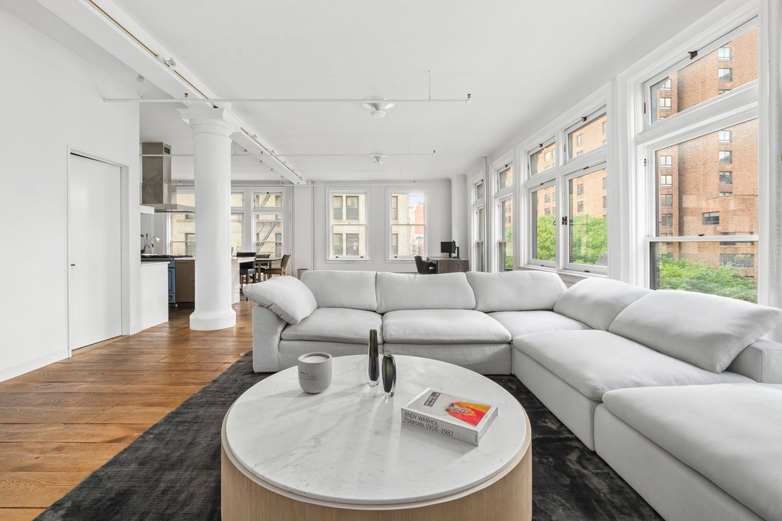 Co Op in New York, New York, United States 1 - 18996360