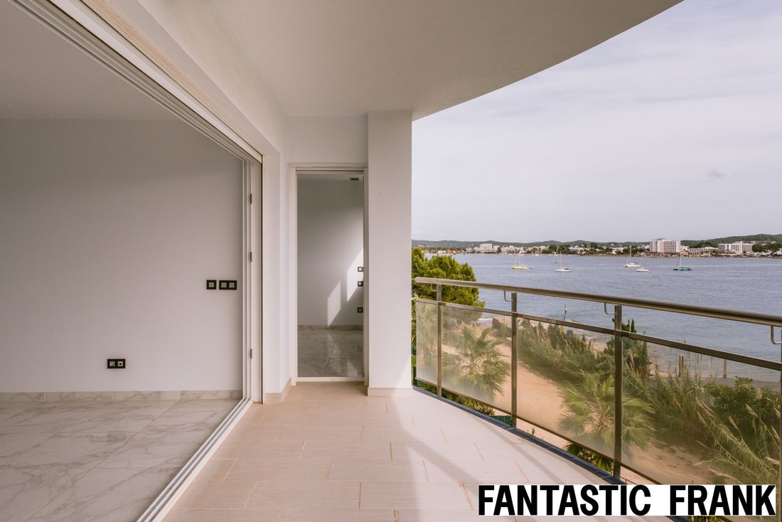 Penthouse in Sant Josep de sa Talaia, Balearic Islands, Spain 3 - 18996738