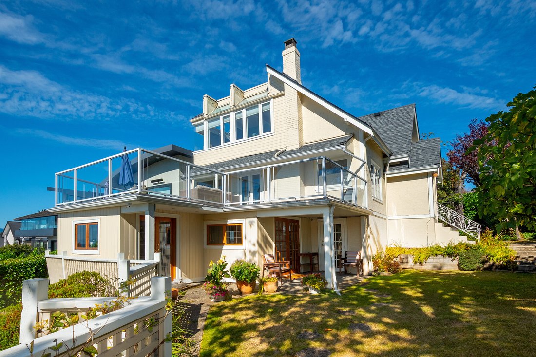 House in West Vancouver, British Columbia, Canada 2 - 18994799