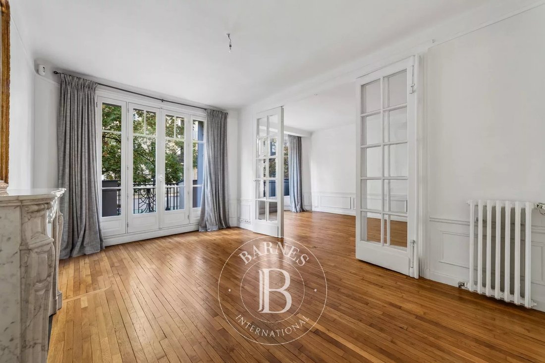 Apartment in Auteuil Sud, Paris 16e Arrondissement, Paris 3 - 18993142