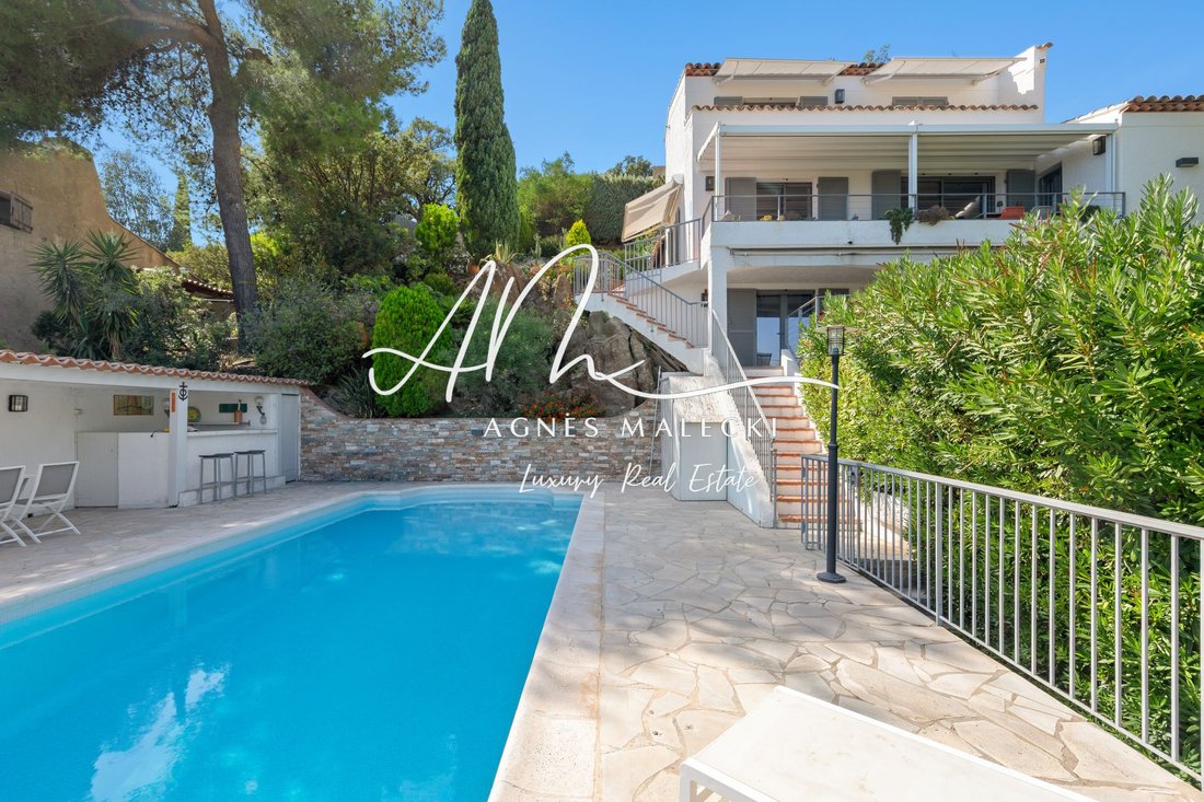 Villa in Le Lavandou, Provence-Alpes-Côte d'Azur, France 3 - 18993803