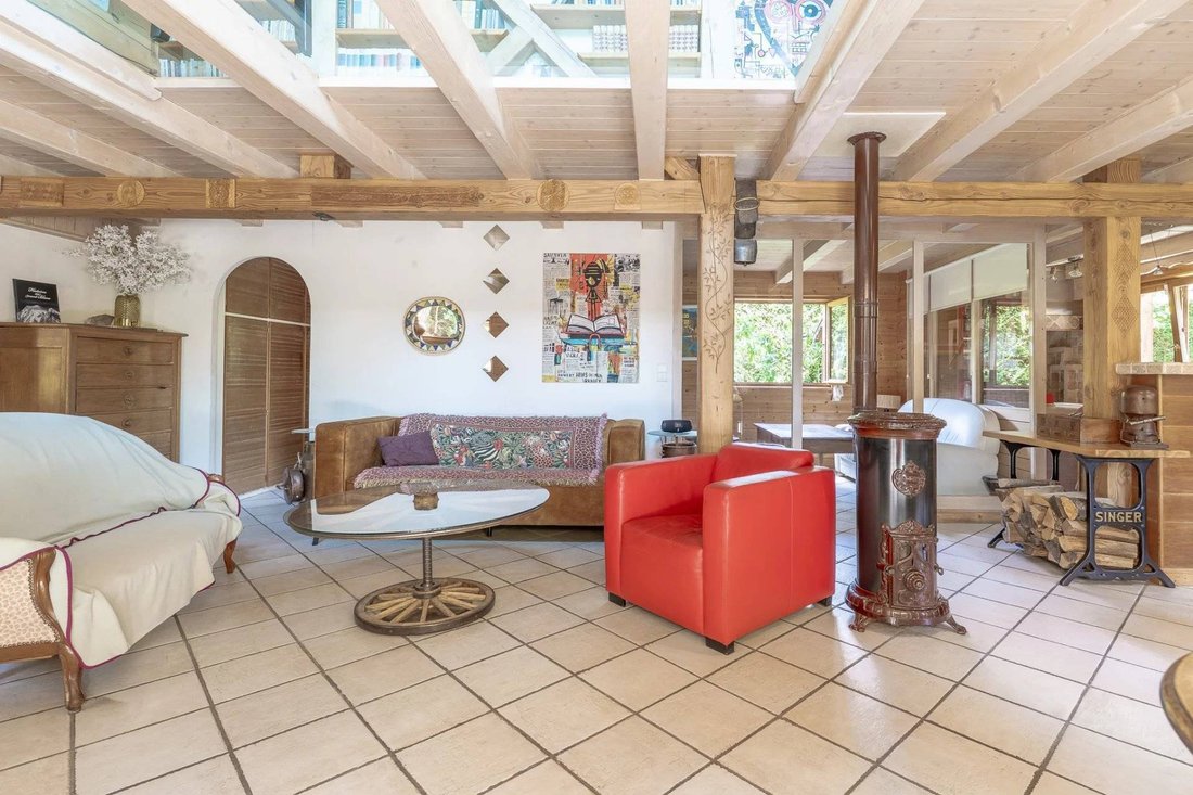 Chalet in Chamonix-Mont-Blanc, Auvergne-Rhône-Alpes, France 5 - 18628496