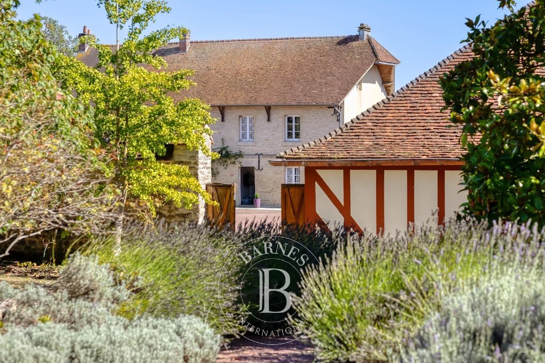 Farm Ranch in Argentan, Normandy, France 4 - 18994091