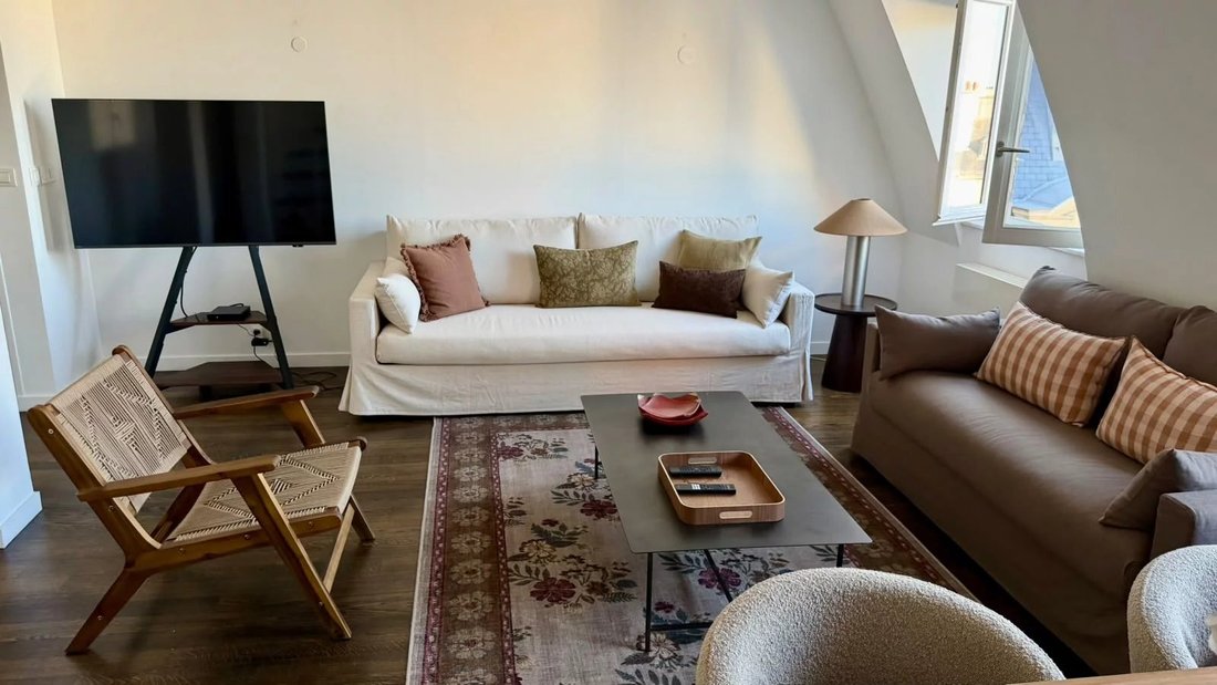 Apartment in La Plaine des Sablons, Neuilly-sur-Seine, France 3 - 18993848