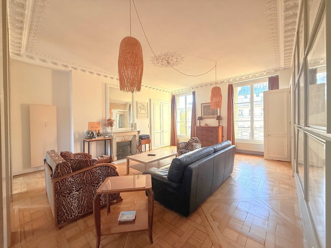 Apartment in Enfants Rouges, Paris 3e Arrondissement, Paris 3 - 18996379