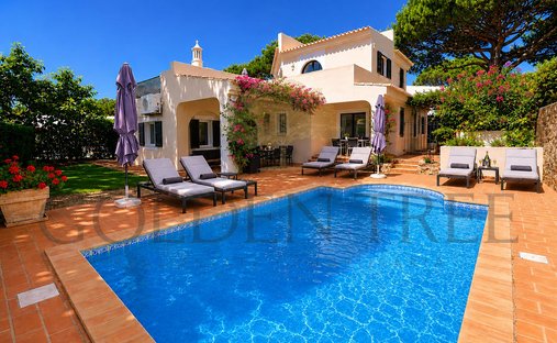 Villa in Vale do Lobo, Almancil, Portugal 1