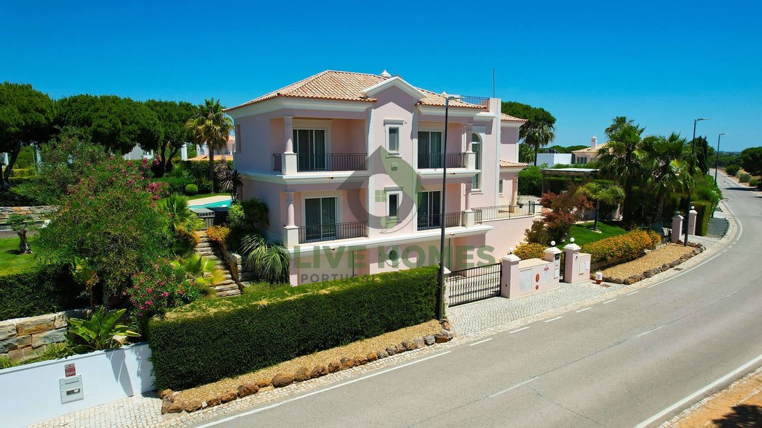 Villa en Vilamoura, Quarteira, Algarve 1 - 18834919