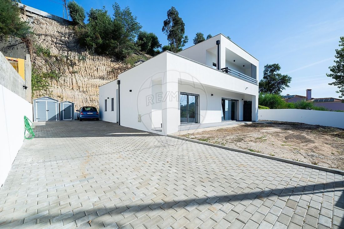 House in Venda do Pinheiro e Santo Estevao das Gales, Lisbon, Portugal 3 - 18993282